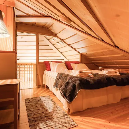 Lapland Ounasvaara Apart Otel 4*