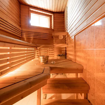 Lapland Ounasvaara Apart Otel 4*