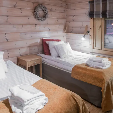Hotel apartamentowy Lapland Ounasvaara 4*