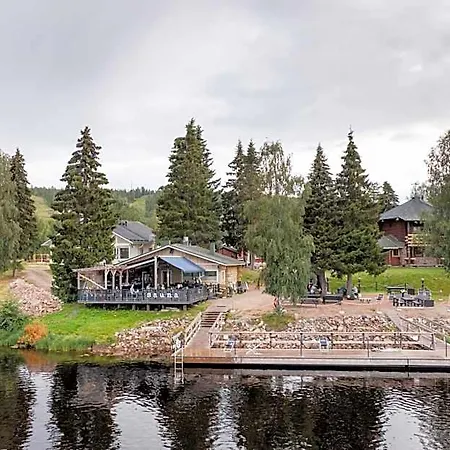 Lapland Ounasvaara Aparthotel 4*
